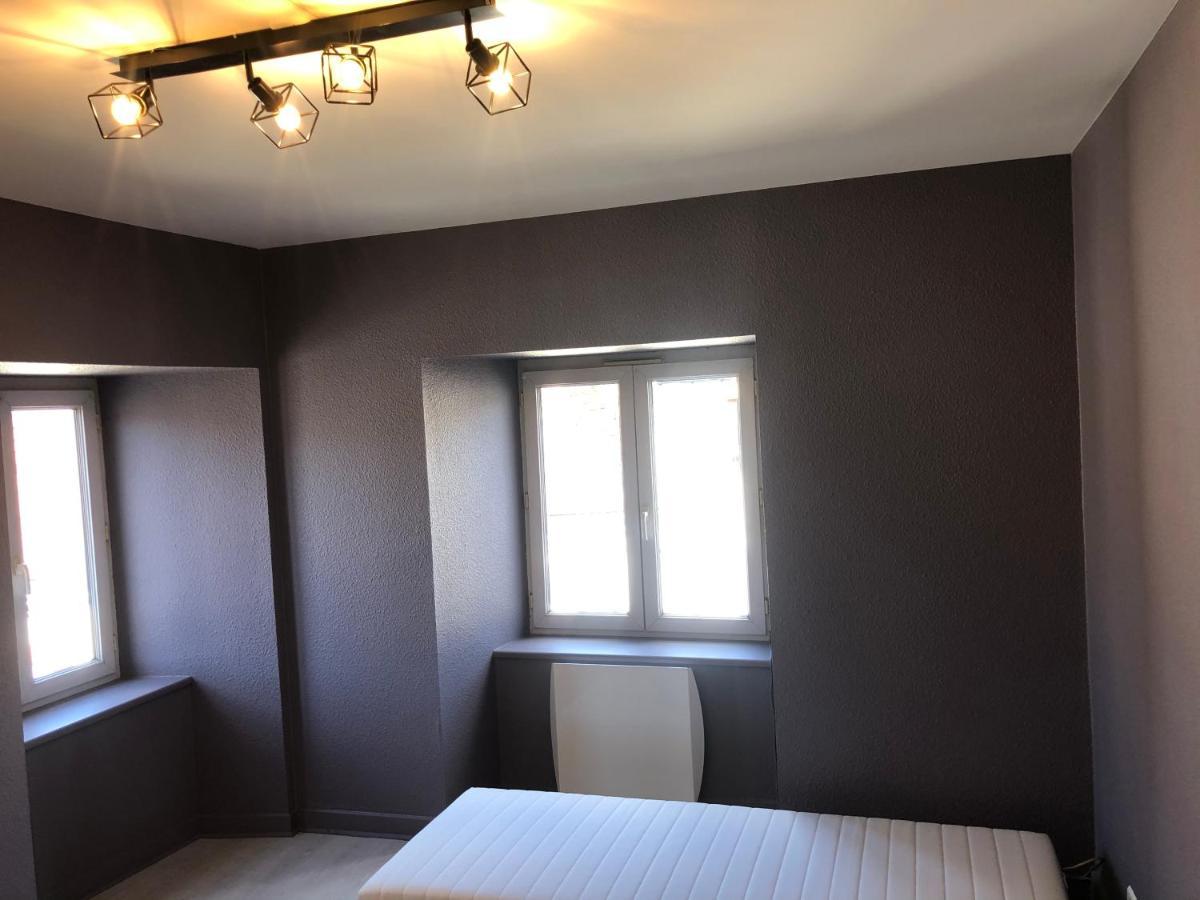 Appartement Porte Du Cantal Массьяк Экстерьер фото